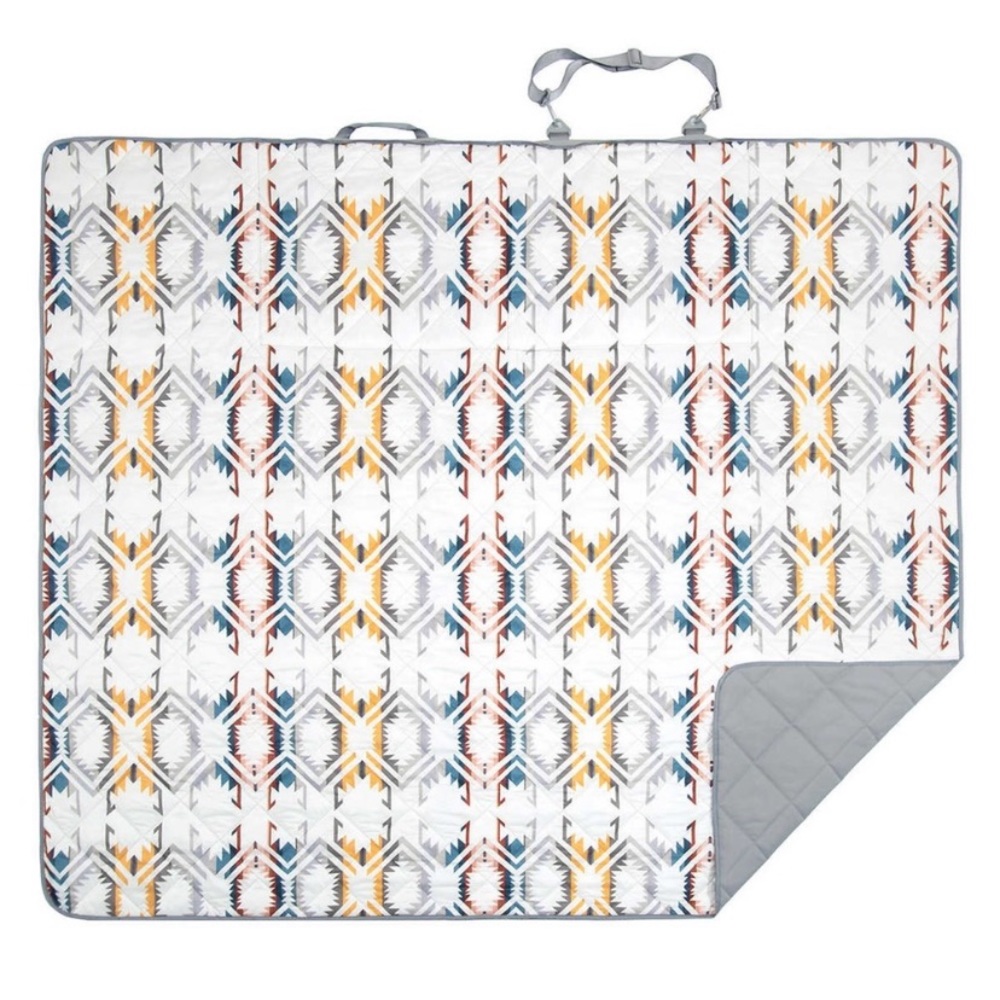 Pendleton Outdoor Packable Blanket - Picture 5 of 8